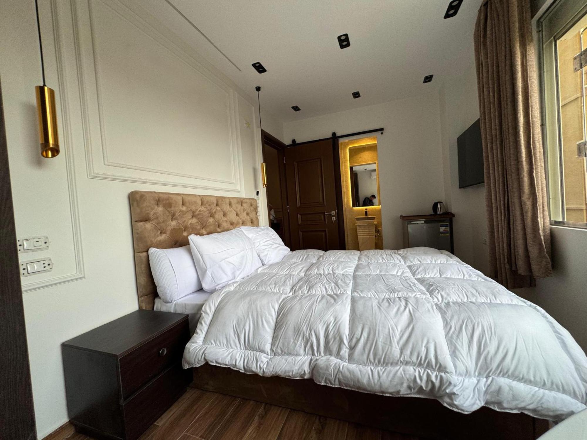 New White Pyramids Inn Ghatati Екстериор снимка