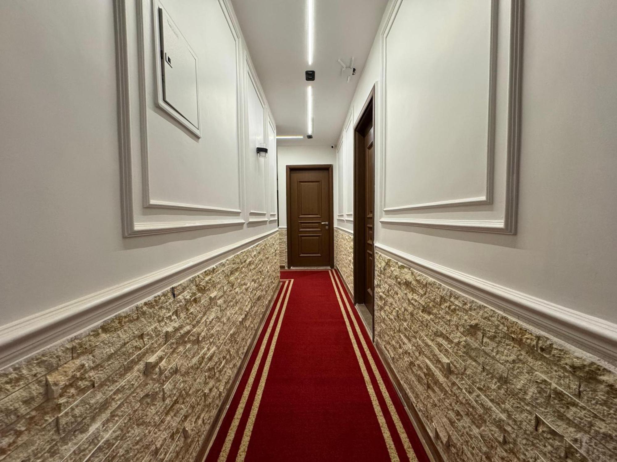 New White Pyramids Inn Ghatati Екстериор снимка