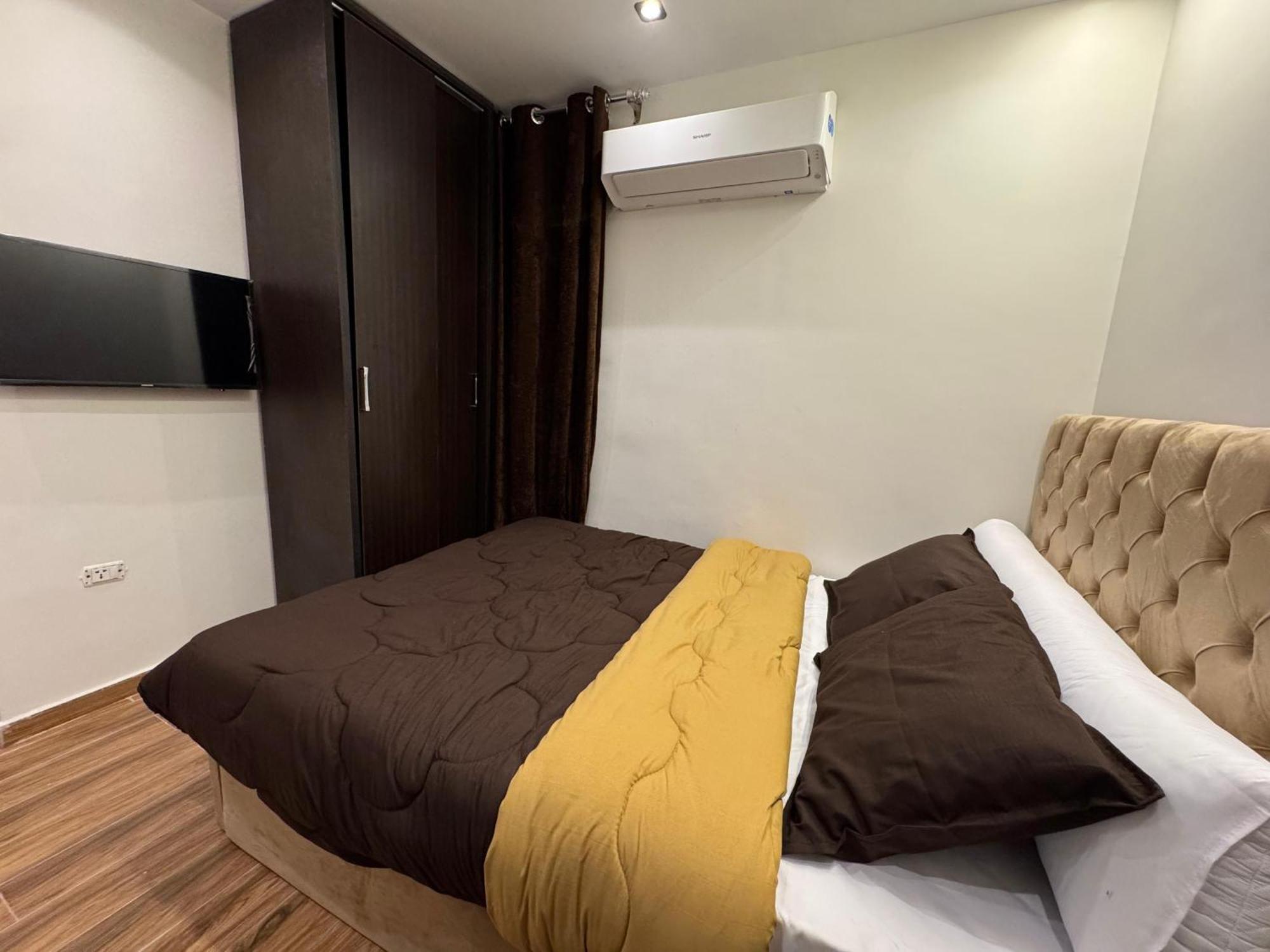 New White Pyramids Inn Ghatati Екстериор снимка